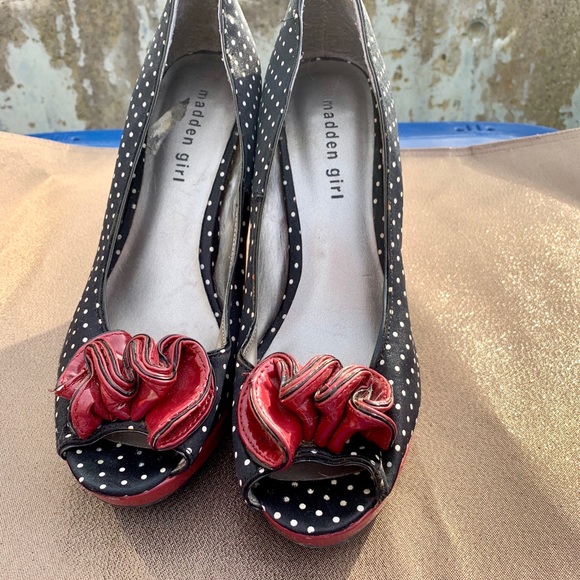 - Madden Girl Sz.8.5 pinup heels - Picture 1 of 8